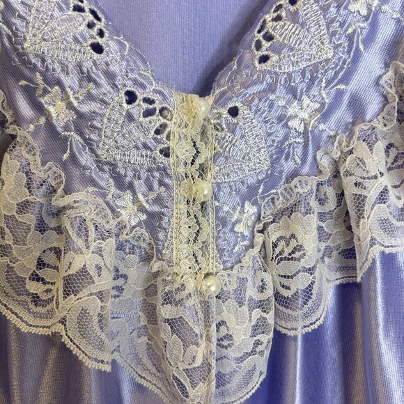Queentex Vintage Purple Satin Lace Robe Women’s L Long Sleeve Bridal Housecoat - Picture 3 of 6